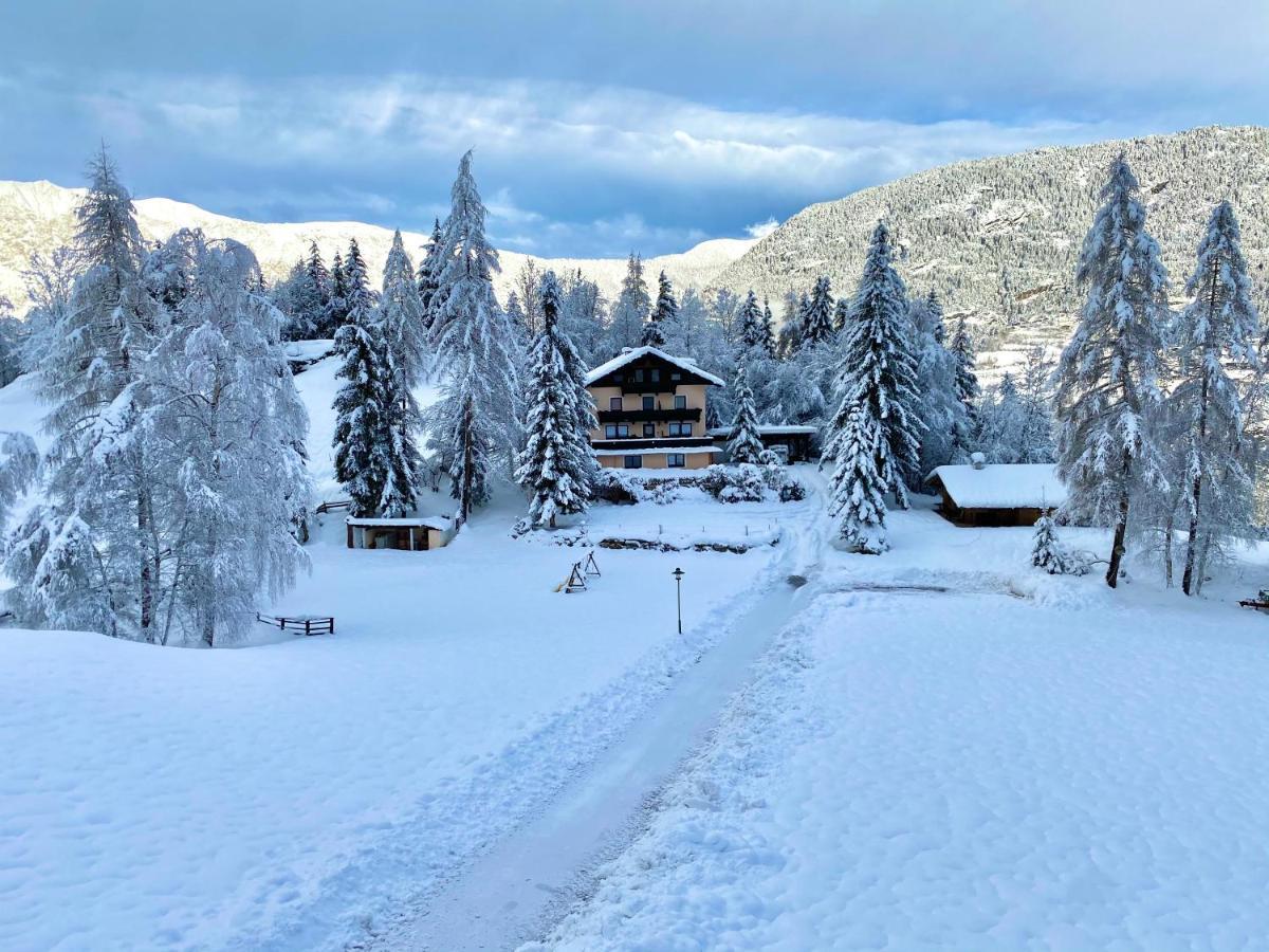 Ferienwohnungen Oetztal เซาเทนส์ ภายนอก รูปภาพ