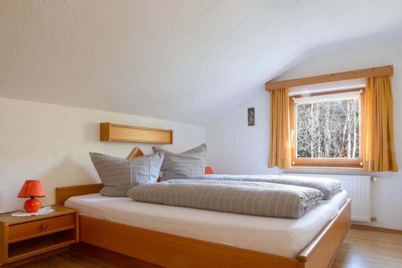 Ferienwohnungen Oetztal เซาเทนส์ ภายนอก รูปภาพ