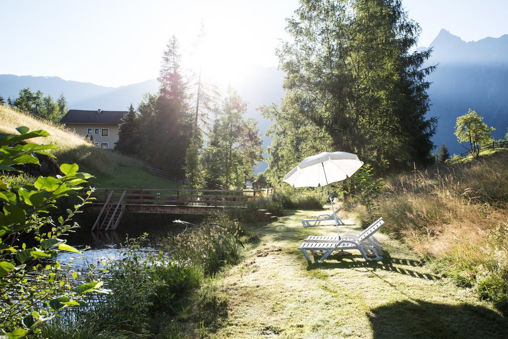 Ferienwohnungen Oetztal เซาเทนส์ ภายนอก รูปภาพ