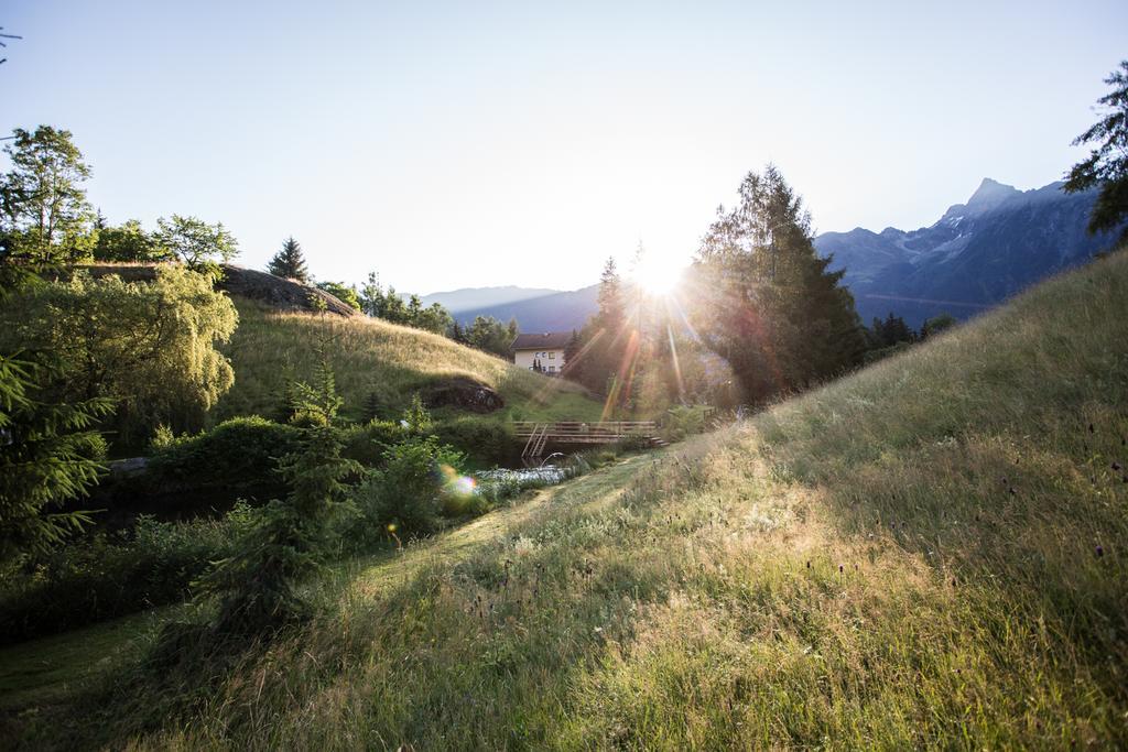 Ferienwohnungen Oetztal เซาเทนส์ ภายนอก รูปภาพ