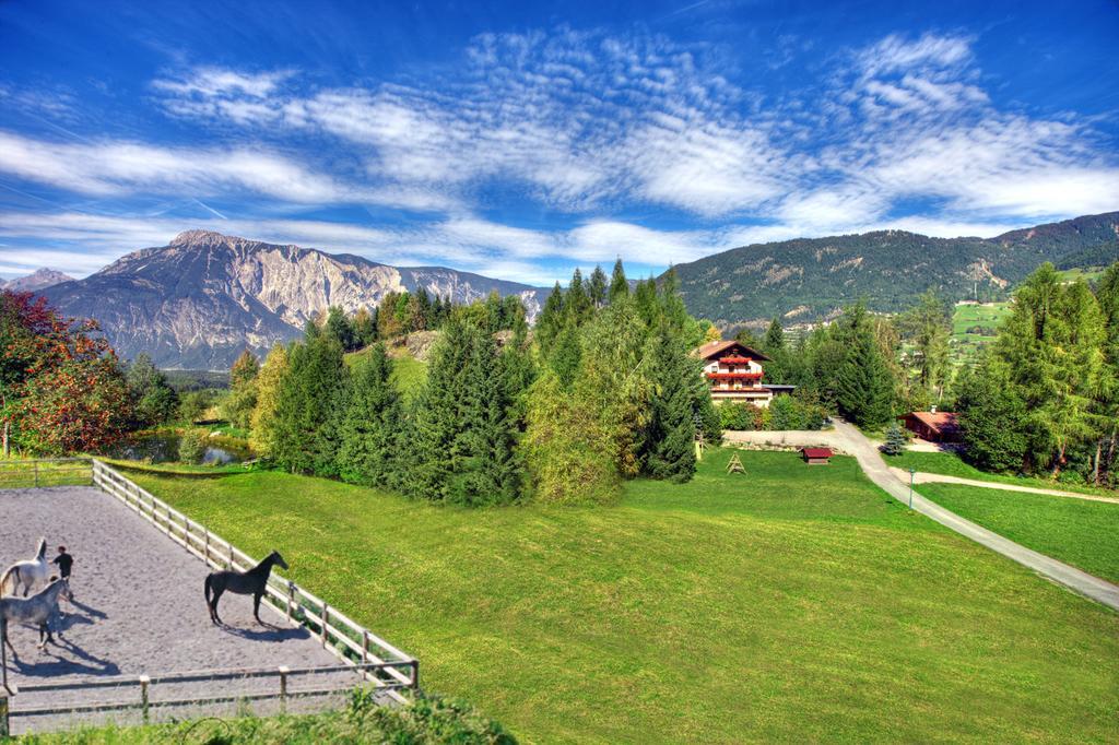 Ferienwohnungen Oetztal เซาเทนส์ ภายนอก รูปภาพ