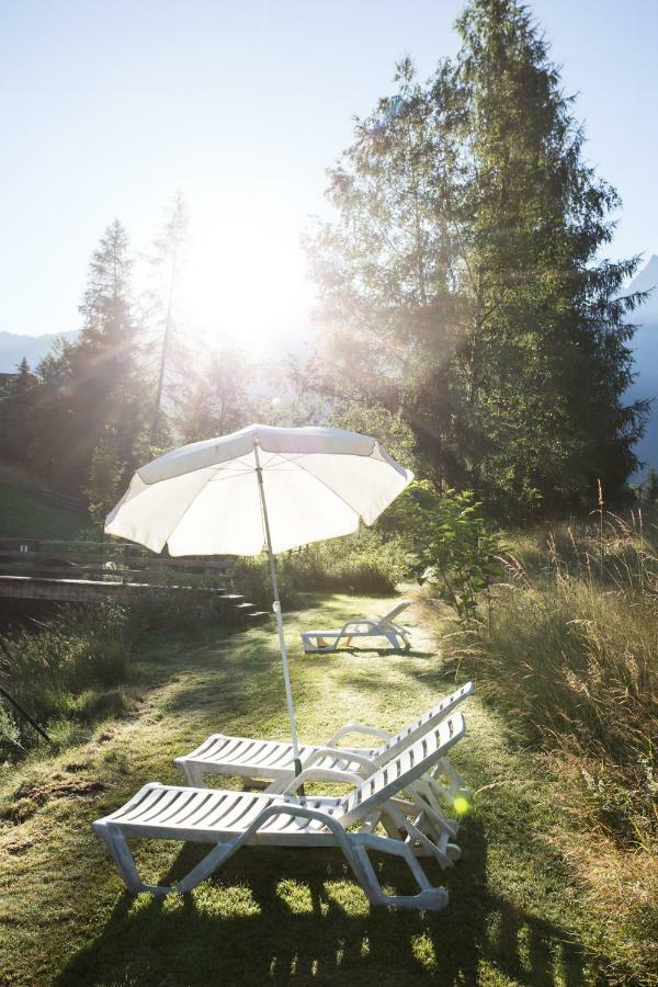 Ferienwohnungen Oetztal เซาเทนส์ ภายนอก รูปภาพ